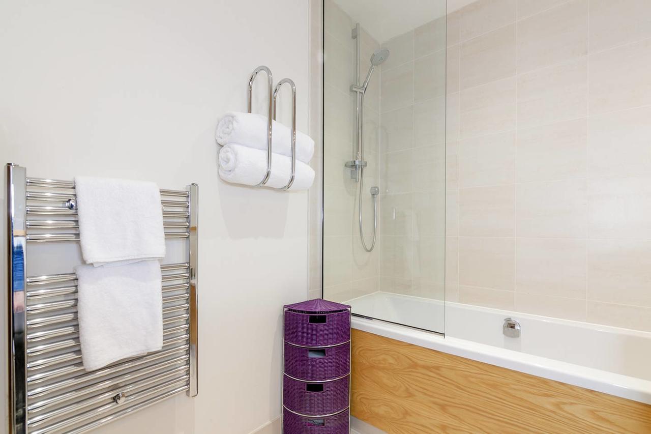 Fantastic Flat In Manchester City Centre Buitenkant foto